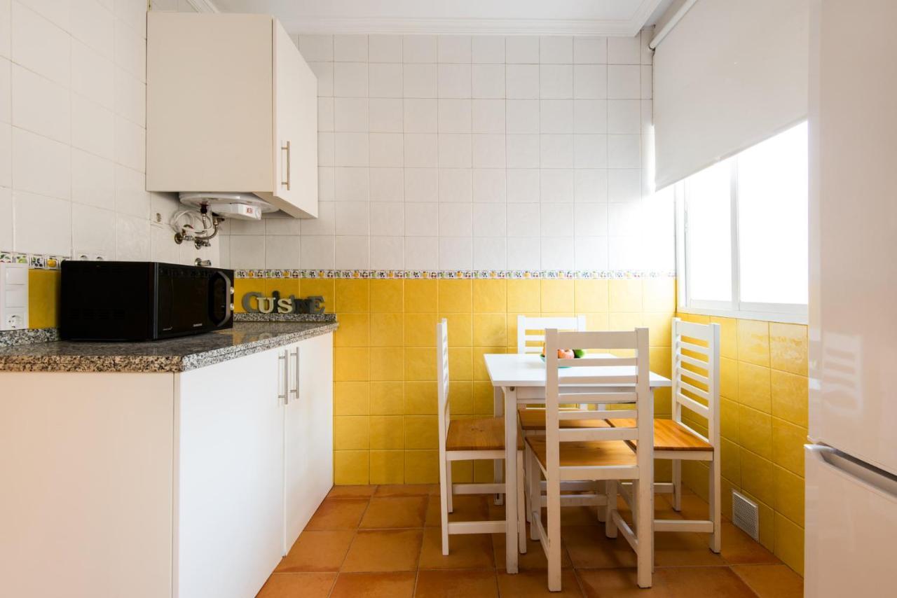 The 1St Corner Central Apartments Malaga Bagian luar foto