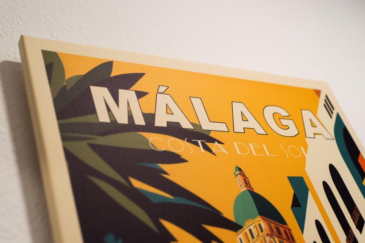 The 1St Corner Central Apartments Malaga Bagian luar foto